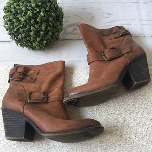 Lucky Brand Tommie Chestnut Brown Leather Ankle Boots Heeled Booties Buckle